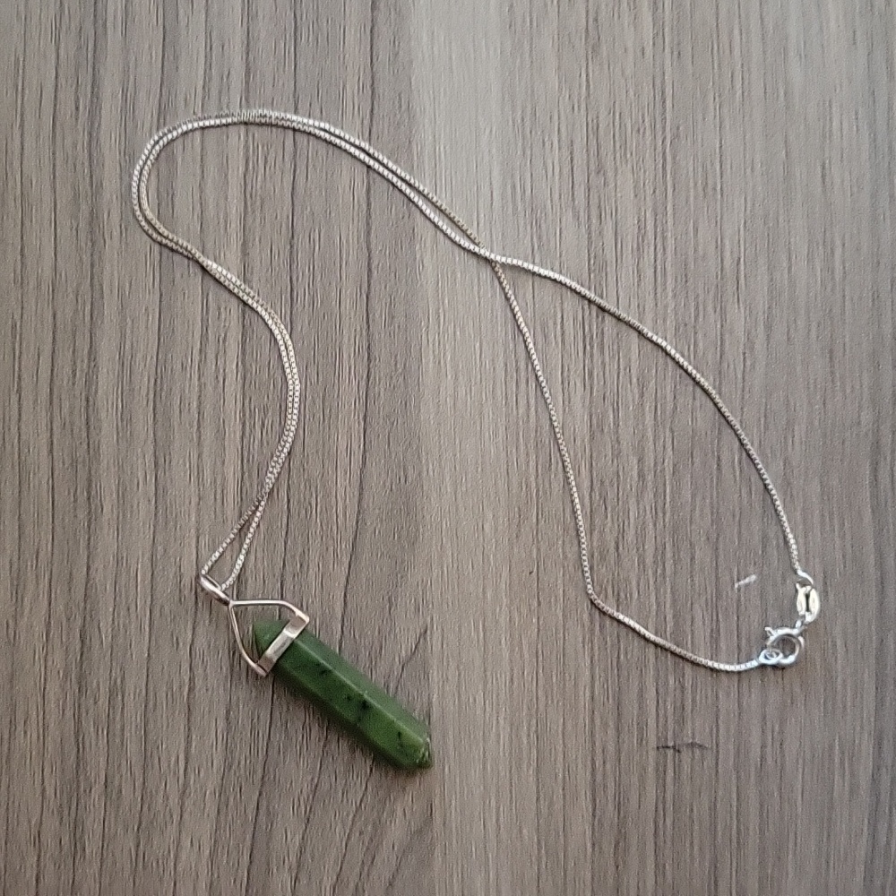 🪻Pre-loved 925 Italy Sterling Silver with New Jade pendant